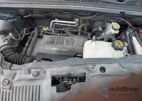 2018 Chevrolet Trax Lt z USA, uszkodzony, nr VIN KL7CJPSB6JB646339